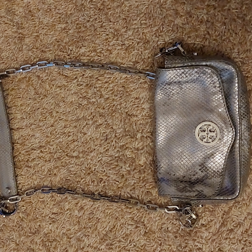 COPY - Tory burch silver purse